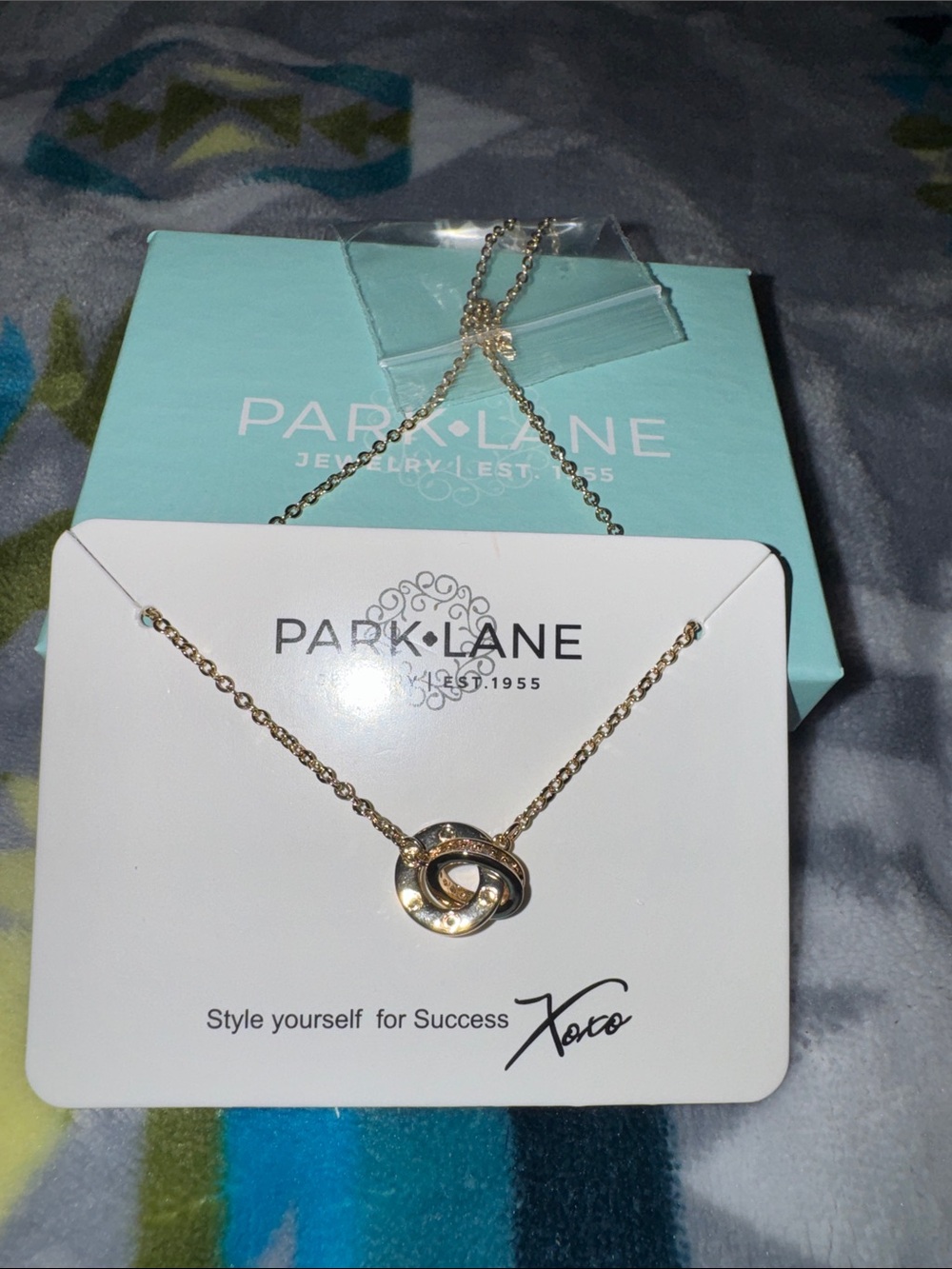 Park Lane Gold Interlocking Circle Necklace - Gold